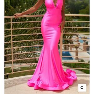 Elegant Fuchsia Evening Gown